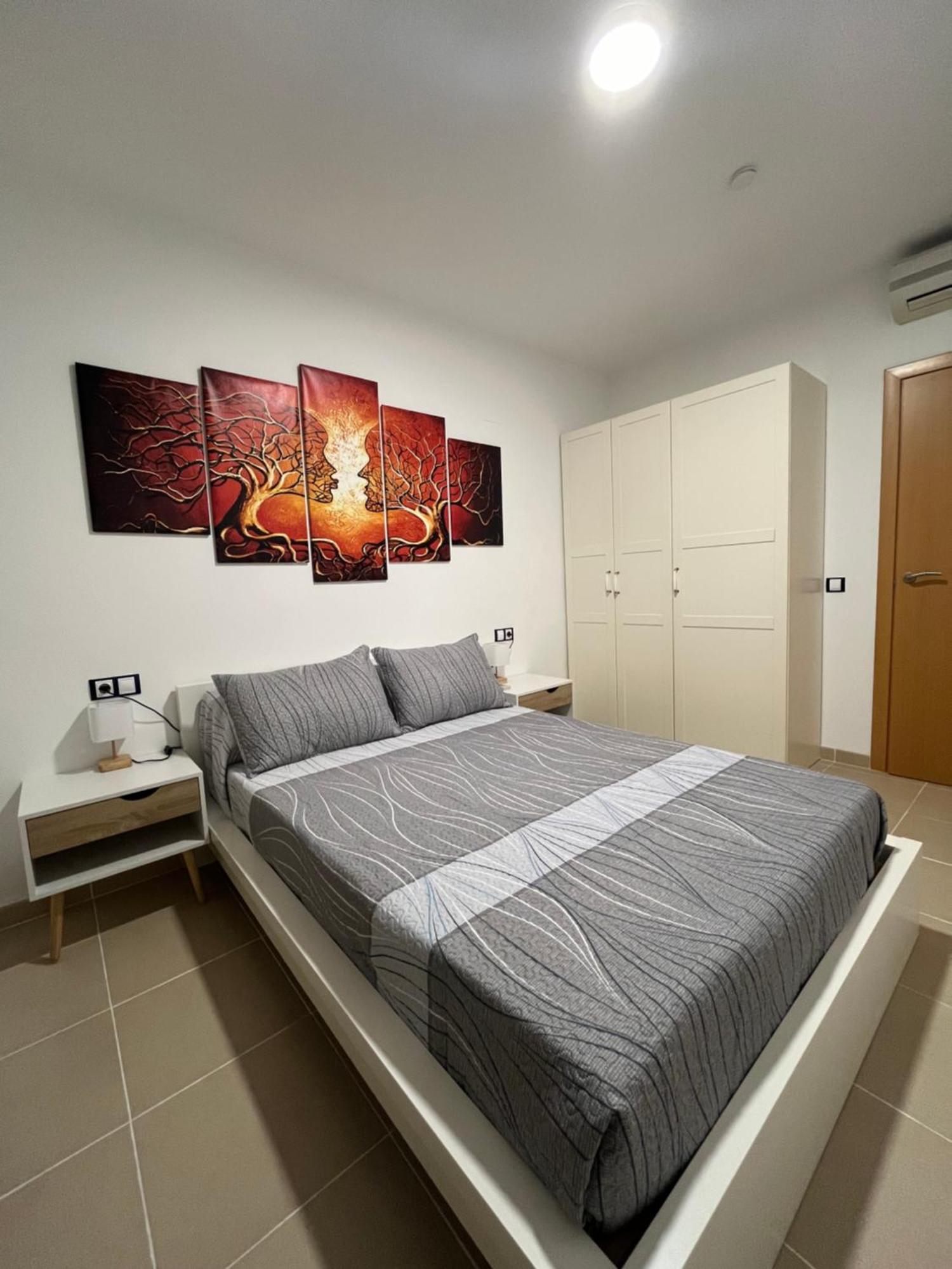 Real Dreams Apartment Sant Jaume d'Enveja Luaran gambar